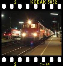 1045.014-6 am 06.04.1987 beim Bahnhofsverschub in Neumarkt-Kallham.