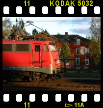 1046.019-4 am 08.04.1987 mit E 875 in Krems an der Donau.