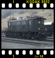 1145.04 am 26.03.1983 vor der Remise der Zfst. Landeck (Tirol).
